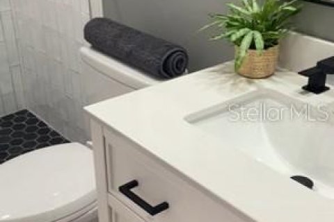 Copropriété à louer à Apollo Beach, Floride: 2 chambres, 93.09 m2 № 2198612 - photo 16