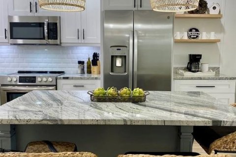 Copropriété à louer à Apollo Beach, Floride: 2 chambres, 93.09 m2 № 2198612 - photo 7
