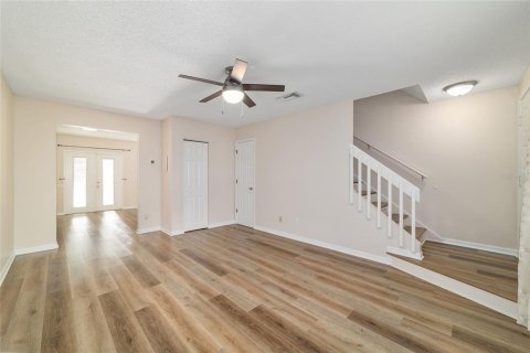 Touwnhouse à vendre à Ocala, Floride: 2 chambres, 97.92 m2 № 2097102 - photo 3