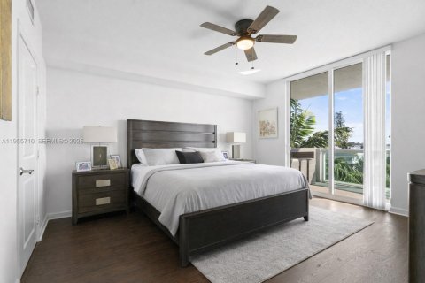 Купить кондоминиум в Норт-Бей-Виллидж, Флорида 2 спальни, 116.22м2, № 2021065 - фото 9
