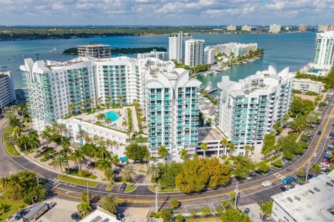 Купить кондоминиум в Норт-Бей-Виллидж, Флорида 2 спальни, 116.22м2, № 2021065 - фото 21