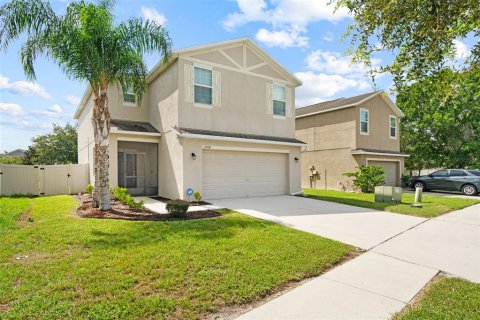 House in Hudson, Florida 3 bedrooms, 218.51 sq.m. № 2303186