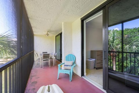 Condo in Longboat Key, Florida, 2 bedrooms № 2114108 - photo 23