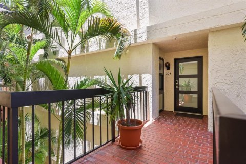 Condo in Longboat Key, Florida, 2 bedrooms № 2114108 - photo 26