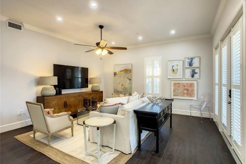 Condo in Orlando, Florida, 3 bedrooms  № 2380943 - photo 9