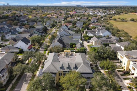Condo in Orlando, Florida, 3 bedrooms  № 2380943 - photo 6