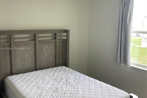 Casa en alquiler en Port St. Lucie, Florida, 3 dormitorios, 115.66 m2 № 2259873 - foto 6