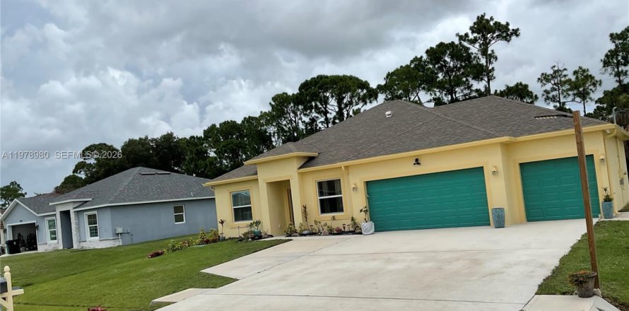 Casa en Port St. Lucie, Florida 3 dormitorios, 115.66 m2 № 2259873