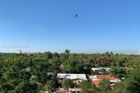 Condo in Miami, Florida, 1 bedroom  № 2171080 - photo 20