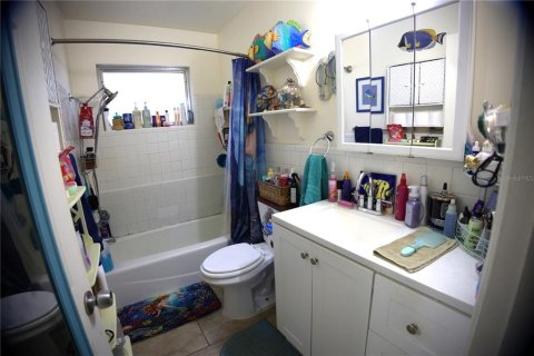 Casa en venta en Clearwater, Florida, 3 dormitorios, 152.08 m2 № 2199984 - foto 25