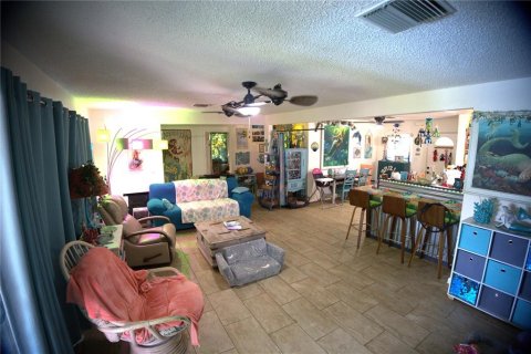 Casa en venta en Clearwater, Florida, 3 dormitorios, 152.08 m2 № 2199984 - foto 18