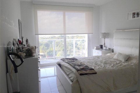 Condominio en alquiler en Miami, Florida, 1 dormitorio, 60.2 m2 № 2025315 - foto 20