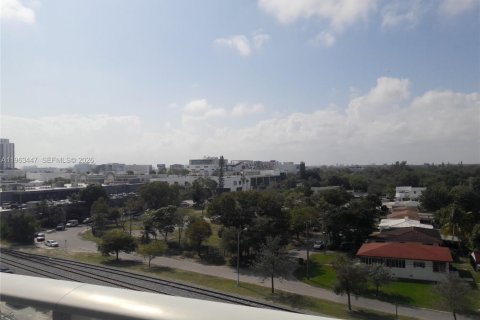 Condominio en alquiler en Miami, Florida, 1 dormitorio, 60.2 m2 № 2025315 - foto 23