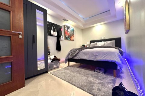 Condominio en venta en Hollywood, Florida, 2 dormitorios, 90.12 m2 № 2172020 - foto 12