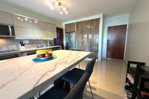 Condominio en venta en Hollywood, Florida, 2 dormitorios, 90.12 m2 № 2172020 - foto 10
