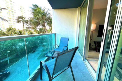 Condominio en venta en Hollywood, Florida, 2 dormitorios, 90.12 m2 № 2172020 - foto 29