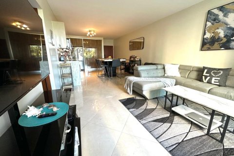 Condominio en venta en Hollywood, Florida, 2 dormitorios, 90.12 m2 № 2172020 - foto 8