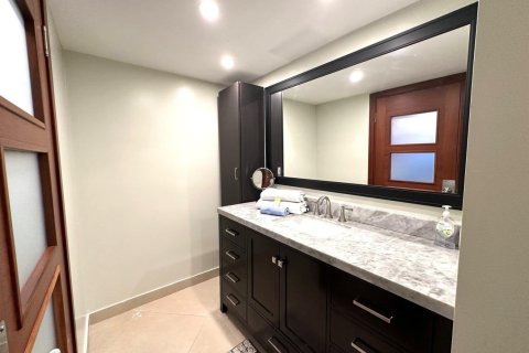 Condominio en venta en Hollywood, Florida, 2 dormitorios, 90.12 m2 № 2172020 - foto 23