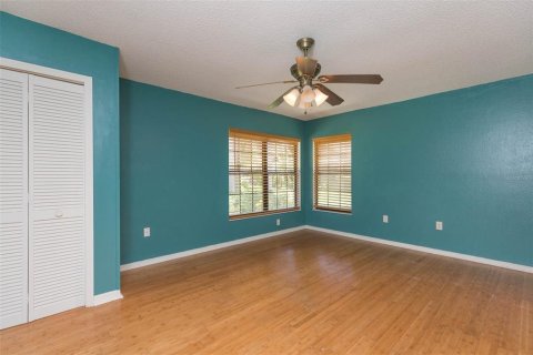 Villa ou maison à louer à New Port Richey, Floride: 2 chambres, 108.42 m2 № 2390846 - photo 22