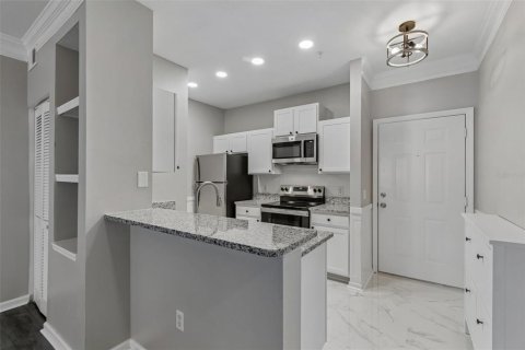 Copropriété à vendre à Tampa, Floride: 1 chambre, 71.72 m2 № 2148735 - photo 7