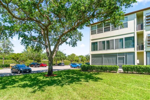 Copropriété à vendre à Boca Raton, Floride: 2 chambres, 78.04 m2 № 2084596 - photo 29