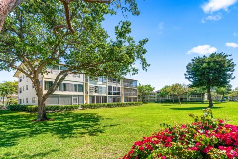 Copropriété à vendre à Boca Raton, Floride: 2 chambres, 78.04 m2 № 2084596 - photo 28
