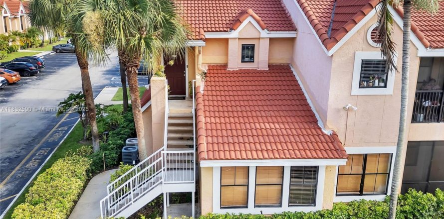 Condominio en Miami, Florida, 2 dormitorios № 1823841