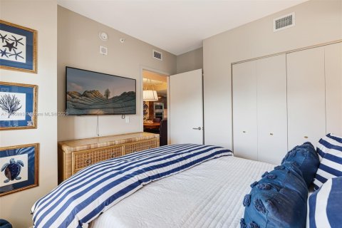 Condo in Miami, Florida, 2 bedrooms  № 1896120 - photo 24
