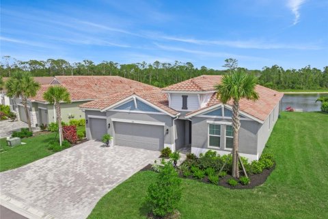 House in Nokomis, Florida 4 bedrooms, 216.74 sq.m. № 1774758 - photo 11