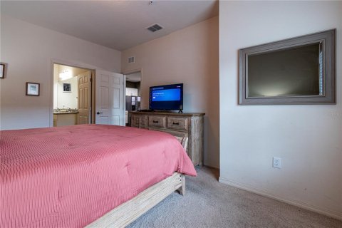 Townhouse in Kissimmee, Florida 3 bedrooms, 120.77 sq.m. № 2410611 - photo 7