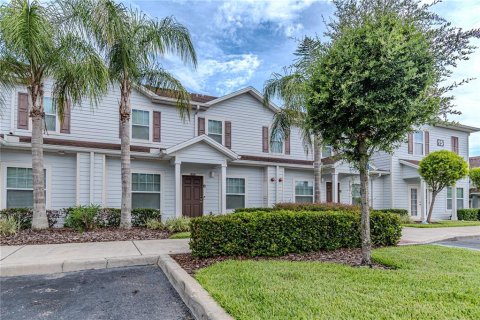 Townhouse in Kissimmee, Florida 3 bedrooms, 120.77 sq.m. № 2410611 - photo 21
