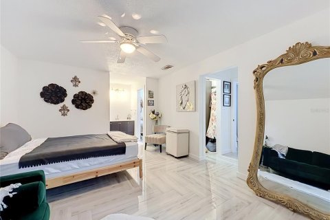 House in Altamonte Springs, Florida 2 bedrooms, 121.33 sq.m. № 2337212 - photo 26