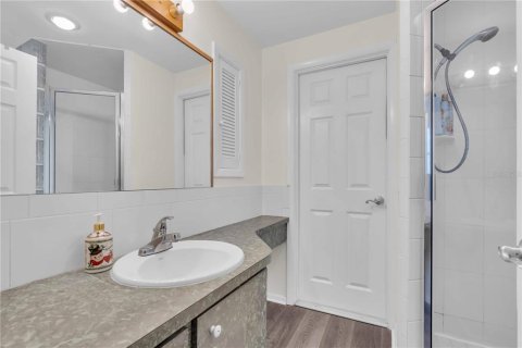 Villa ou maison à louer à Sarasota, Floride: 4 chambres, 241.08 m2 № 2110765 - photo 13