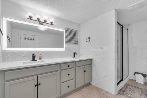 Villa ou maison à louer à Sarasota, Floride: 4 chambres, 241.08 m2 № 2110765 - photo 24