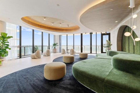 Condo in Miami, Florida, 4 bedrooms  № 1877988 - photo 6