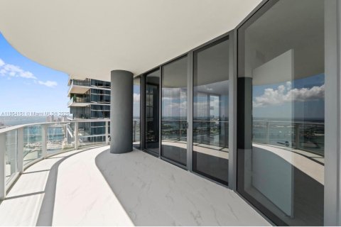 Condo in Miami, Florida, 4 bedrooms  № 1877988 - photo 20