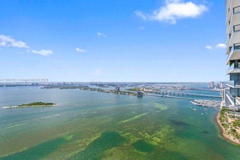 Condo in Miami, Florida, 4 bedrooms  № 1877988 - photo 18