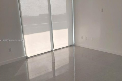 Купить кондоминиум в Майами, Флорида 1 спальня, 63.64м2, № 1924086 - фото 6