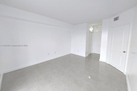 Купить кондоминиум в Майами, Флорида 1 спальня, 63.64м2, № 1924086 - фото 8