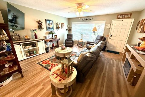 Casa en venta en Winter Haven, Florida, 2 dormitorios, 118.64 m2 № 2384339 - foto 10