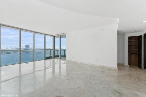 Copropriété à vendre à Miami, Floride: 2 chambres, 142.05 m2 № 2089700 - photo 15