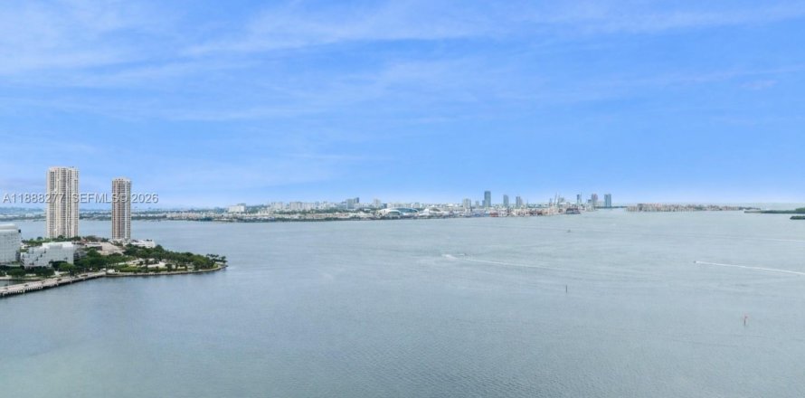 Condo à Miami, Floride, 2 chambres  № 2089700