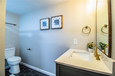 House in Lakeland, Florida 4 bedrooms, 171.96 sq.m. № 1844808 - photo 19