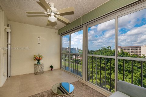 Condo in Delray Beach, Florida, 2 bedrooms  № 1707987 - photo 23