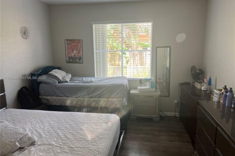 Купить таунхаус в Хомстед, Флорида 3 спальни, 103.59м2, № 2032995 - фото 13