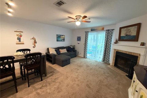 Townhouse in Pensacola, Florida 2 bedrooms, 98.1 sq.m. № 2210193 - photo 7