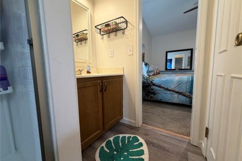 Townhouse in Pensacola, Florida 2 bedrooms, 98.1 sq.m. № 2210193 - photo 15