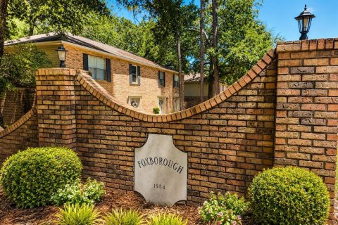 Townhouse in Pensacola, Florida 2 bedrooms, 98.1 sq.m. № 2210193 - photo 24