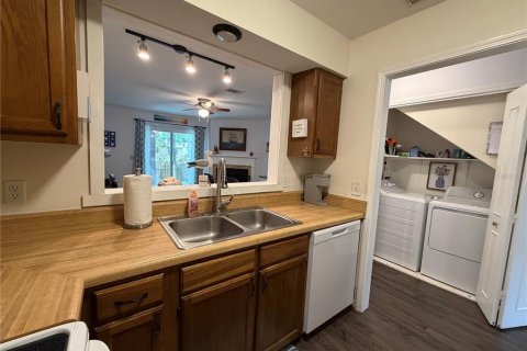 Townhouse in Pensacola, Florida 2 bedrooms, 98.1 sq.m. № 2210193 - photo 9