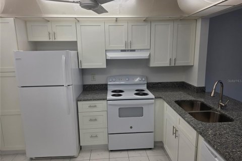 Купить кондоминиум в Ларго, Флорида 5 комнат, 88.72м2, № 2142265 - фото 7